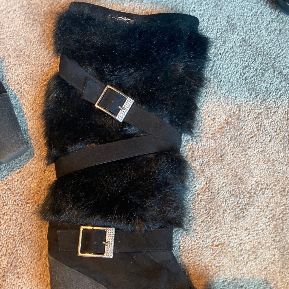 BEBE black fur wedge boots w a touch of bling